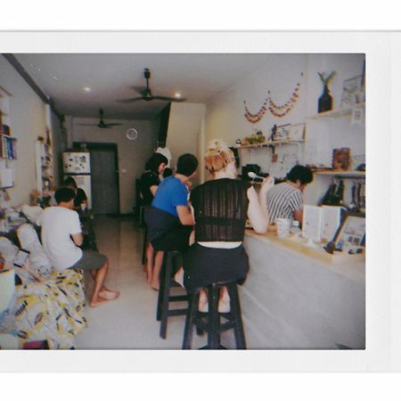 Sla Bar N'Bed Pansiyon Bangkok Dış mekan fotoğraf
