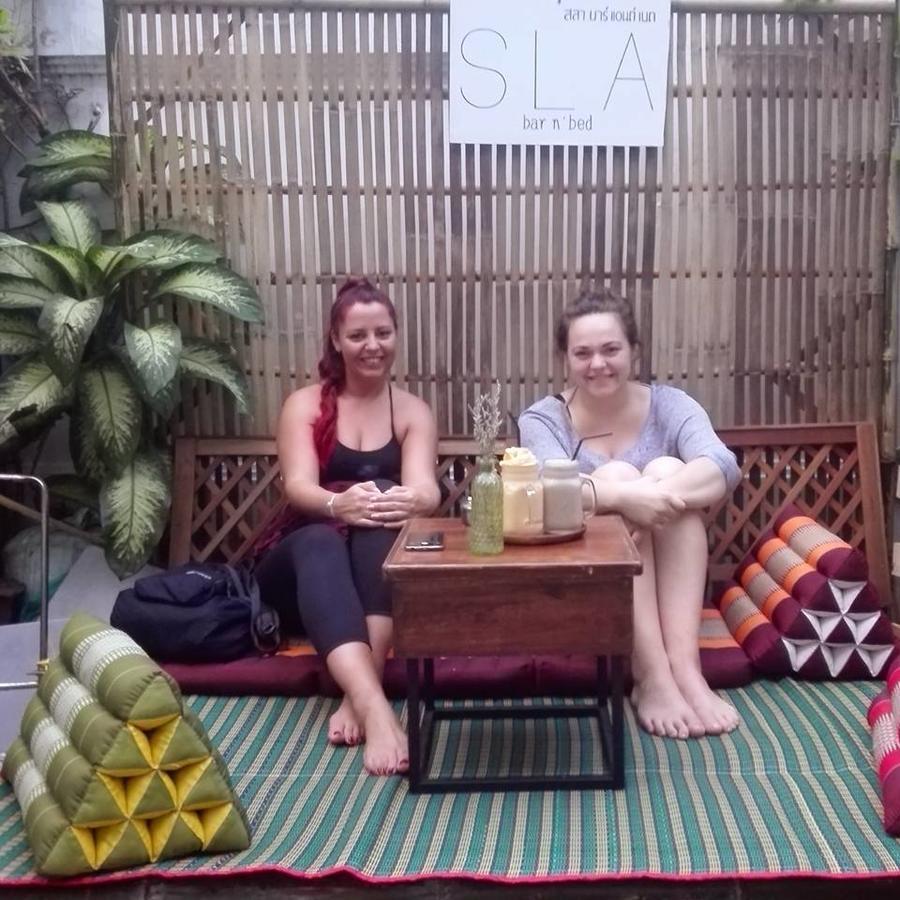 Sla Bar N'Bed Pansiyon Bangkok Dış mekan fotoğraf