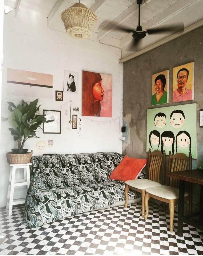 Sla Bar N'Bed Pansiyon Bangkok Dış mekan fotoğraf